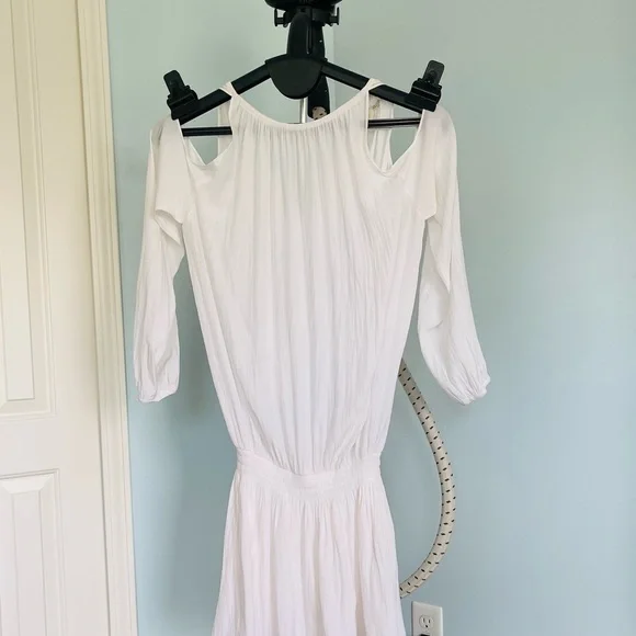 Ramy Brook | Dresses | Ramy Brook New York Cold Shoulder White Chiffon Longsleeve Dress | Poshmark Ramy Brook | Dresses | Ramy Brook New York Cold Shoulder White Chiffon Longsleeve Dress | Poshmark